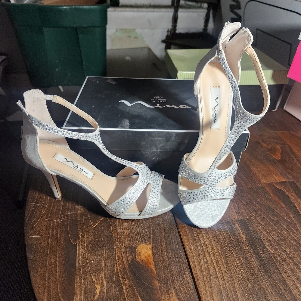 Nina Sparkling Silver Heels